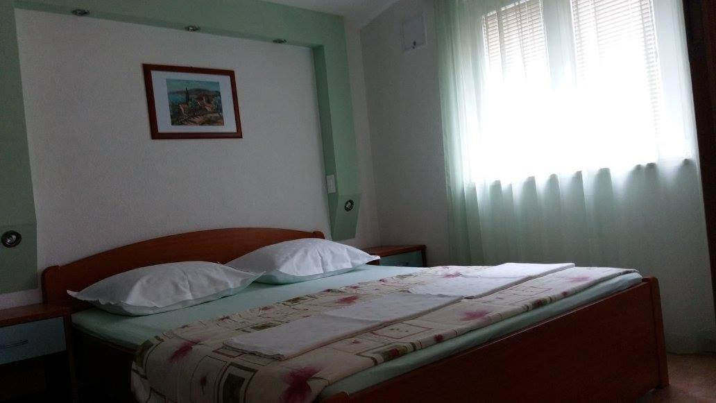 Apartmani Kontic Baška Voda Kültér fotó
