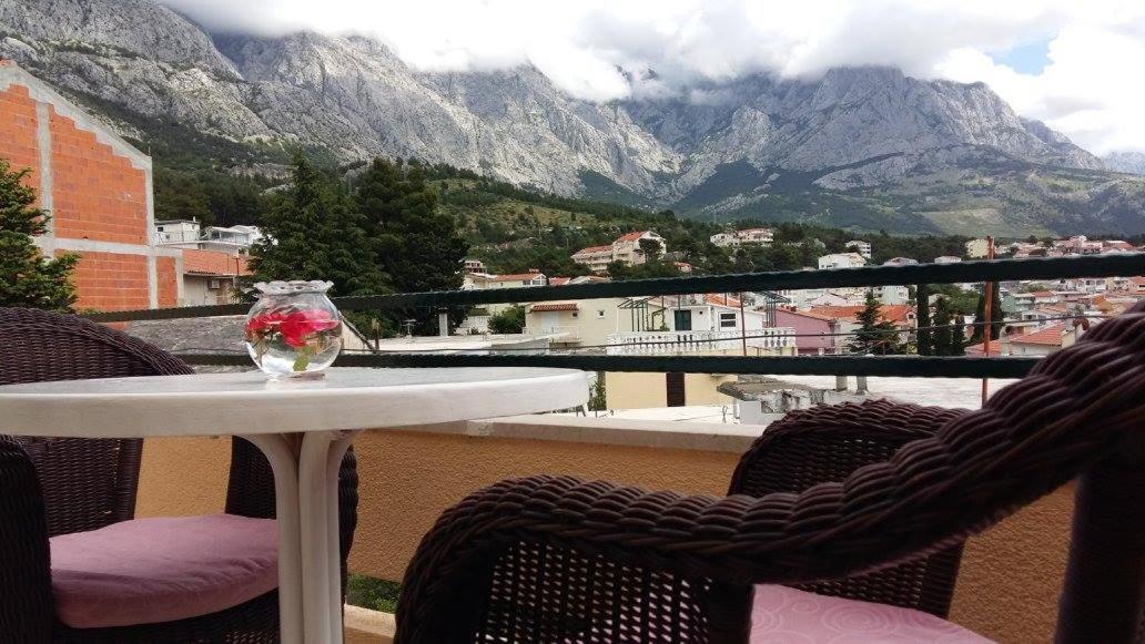 Apartmani Kontic Baška Voda Kültér fotó